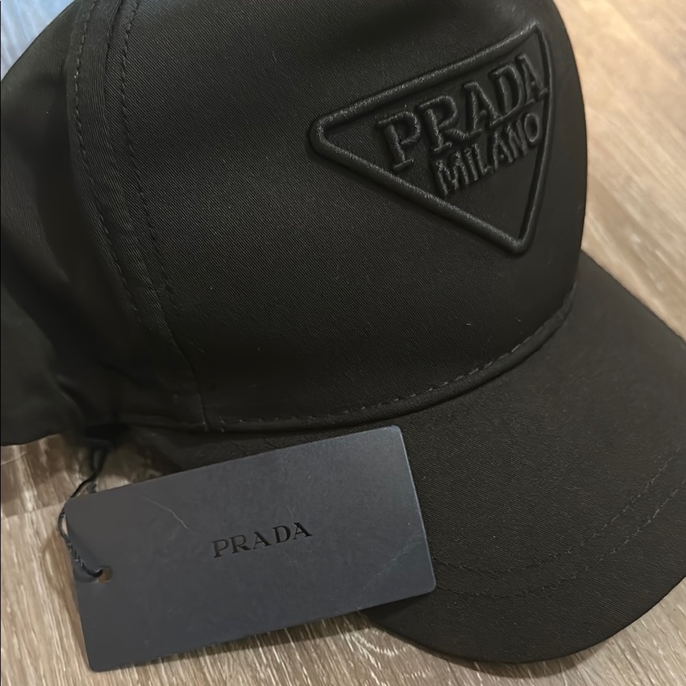 Prada Sleek Black Logo Cap - Picture 2 of 4